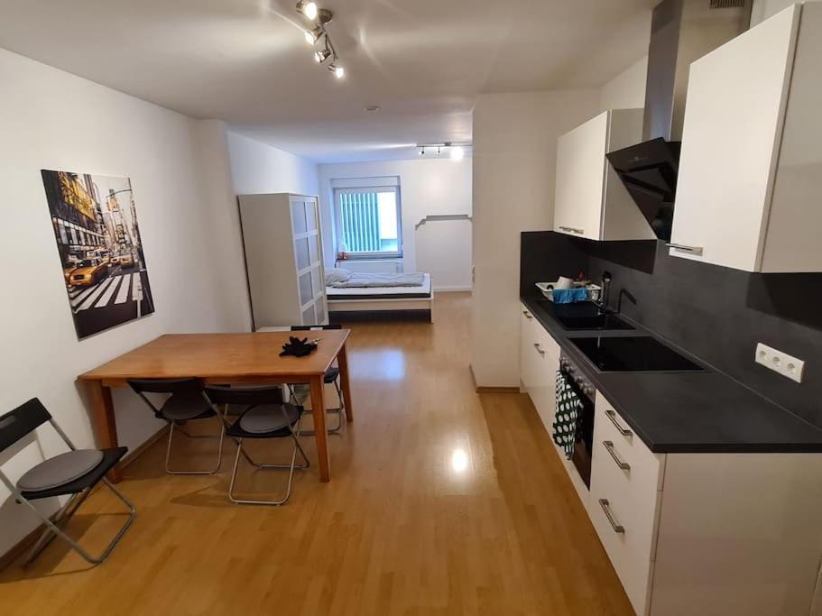 City Central Apartment 凯撒斯劳滕 外观 照片